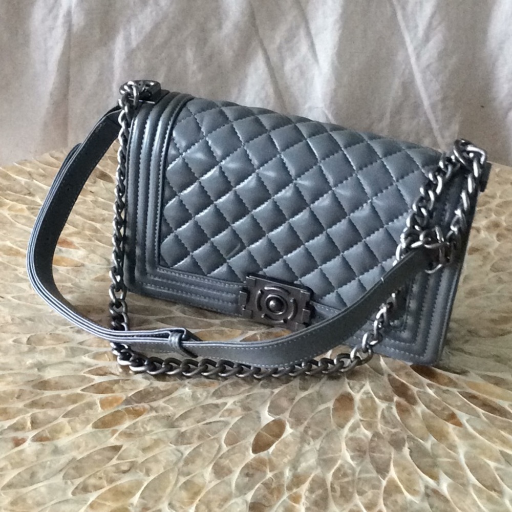 Gray bag